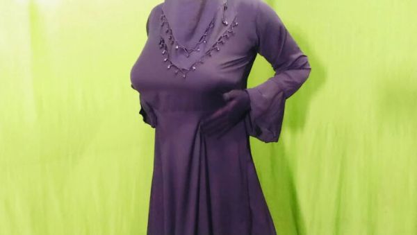 Play uncensored scene called : Desi Indian Hijabi Bhabhi Fucked Hard By Neighbor In Room - Homemade Sex