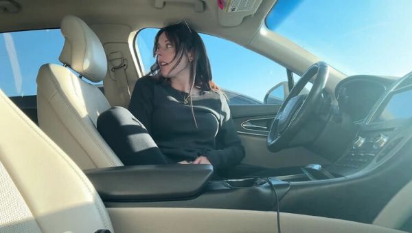 View this uncut clip titled : Amateur Brunette MILF Nadia Foxx Public JOI & Car Fucking 4K