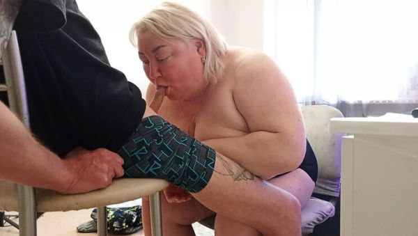 Play hardcore scene called : Mom Friend Jerks My Dick And Gives Blowjob Until Cumshot