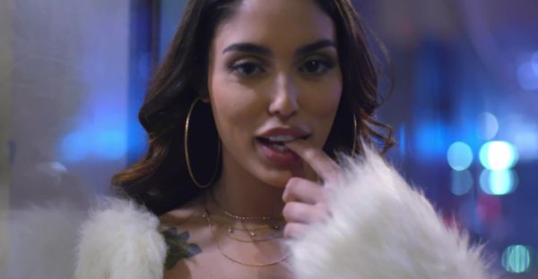 Enjoy watching this hardcore clip of : Dirty Mick plows Vanessa's tight booty in HD