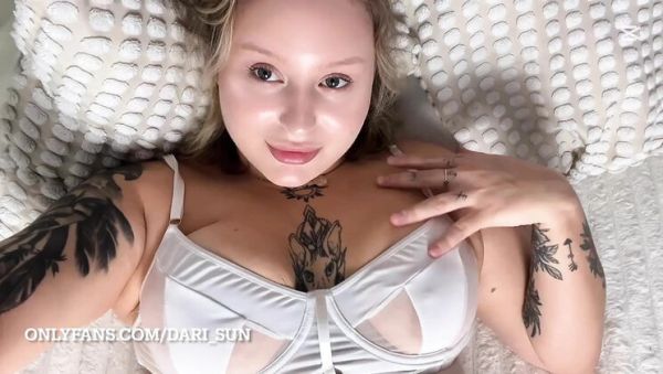 View full scene titled : Dari Sun Squirt Orgasm Fingering Her Wet Pussy Close Up - Big Natural Tits BBW Solo Masturbation