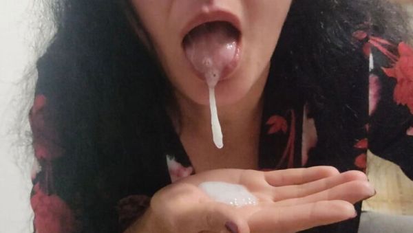 Stream the complete movie called : Winonna8 Slutty MILF Blowjob - Cum in Mouth Close-Up Amateur Video