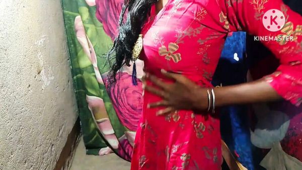 Stream the uncut video titled : Indian Stepsister Sharing - Bankura District 18 Year Old Tan Girl Fuck Compilation