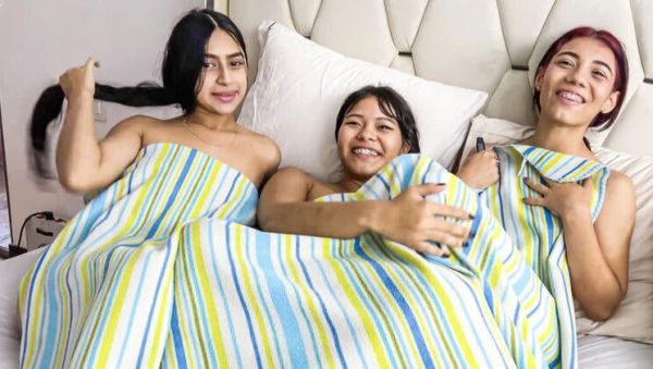 View the uncut movie named : Homemade Threesome with Amateur Latina Teens and Big White Cock - Hardcore POV Doggystyle