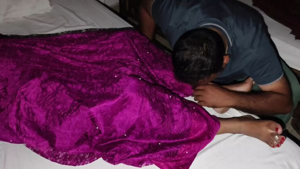 Stream this hardcore video of : Indian Bhabhi Hardcore Daytime Fuck by Sasur Ji - Hindi Audio Part 2 - Poojakabir BadMash_Bhabhi