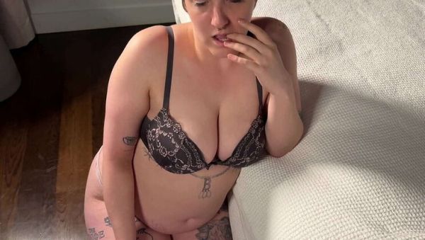 Enjoy watching the uncut video named : Casting Curvy StepSis Wants Naughty Photos For Class - Big Tits PAWG Hotel Sex