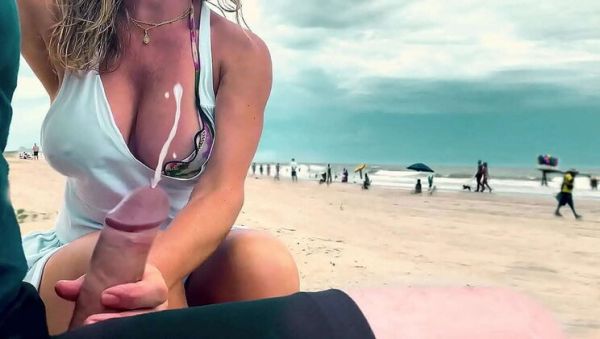 Watch the uncut scene titled : Big Booty MILF Jane R Gives Outdoor Handjob & Cumshot Close-Up POV