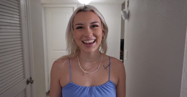 Play this HD video named : Amateur babe gets oral bliss in HD