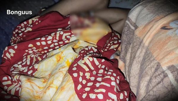 Stream the complete movie titled : Desi Indian Stepmom Night Sex - Hairy Pussy Creampie & Cumshot Close-Up