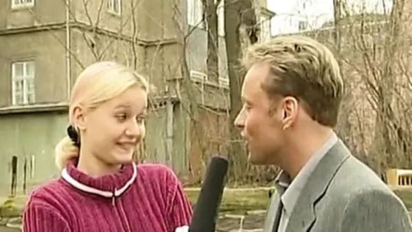 Stream the complete clip named : Blonde teen gets nude at retro casting audition