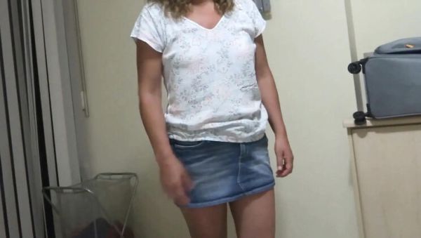 Play the hardcore video called : My Wife Fucks Her Best Friend's Son - Hairy Pussy Creampie & Big Cumshot