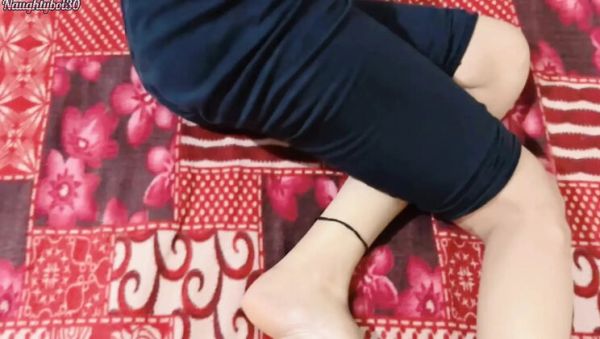 Play the hardcore scene : Desi Virgin Stepsister First Time Fucking - Tight Pussy & Big Nipples
