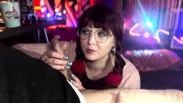 Play HD clip titled : Amateur Teen Brunette with Glasses Gives Perfect Blowjob to Dad's Best Friend - Cum Swallow