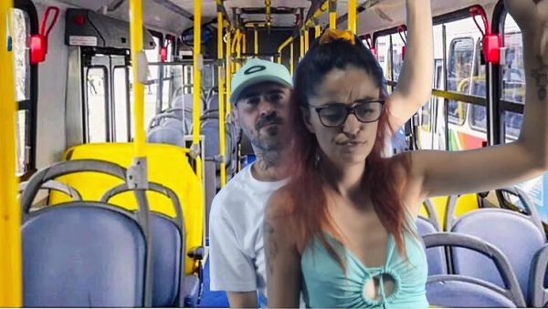 Play this full movie named : Public Transport Sex - Amateur Couple Fucking Doggy Style on Bus with Fanny Squirting