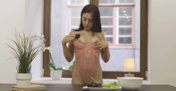Watch uncensored scene titled : Brunette babe Usha teases her t*** titties with long nails