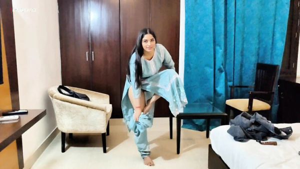 Play this HD scene : Desi Agent Roleplay: Pakistani Girl Fucked Hard in Hindi 4K - Indian Cheating Sex Video
