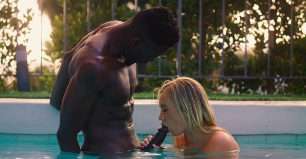 Watch hardcore clip named : Blowjobs & Big Black Cocks: Bailey Brooke Gets Fucked Outdoors