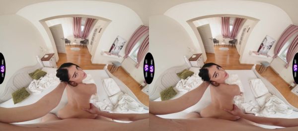 Play the uncut movie of : Brunette babe Ara Mix teases with her t*** titties in HD POV
