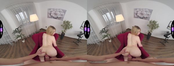 View HD video of : Blond bombshell Mila slurps cock in HD