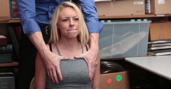 Play uncensored video named : Zoey and Ryan's steamy encounter in a seedy store