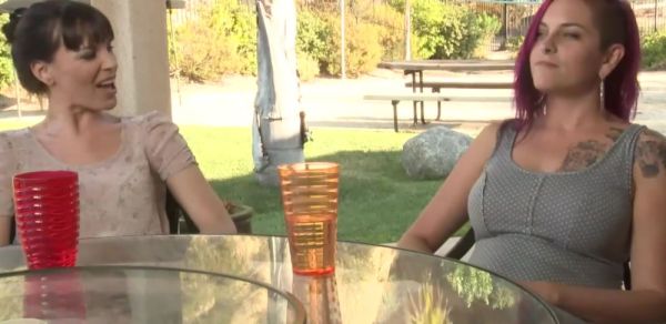 Play full scene named : Busty babe going down on her lesbian bff
