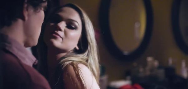Enjoy watching full video named : Stepsis has her eyes set on her stepbro
