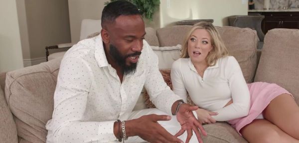Play uncensored video called : Big ass blonde wanna try roommates bbc