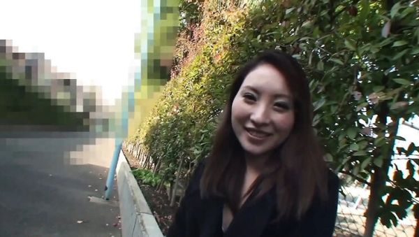 Watch this full movie : Shy Japanese Milf Riho Craves Pleasure With Hitachi Toy