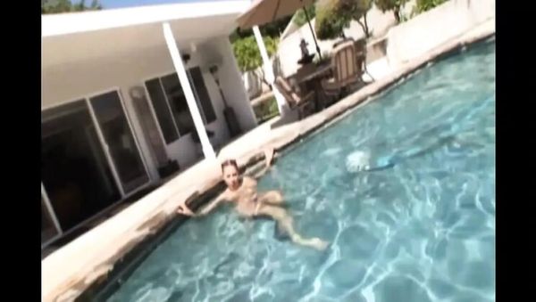 Watch this full movie : Gianna Michaels Loves Big Black Chocolate BBC in Threesome Pool Action