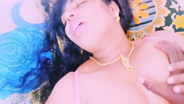 View the uncut movie : Indian Telugu Aunty Honey Lips Big Tits Hardcore Fuck
