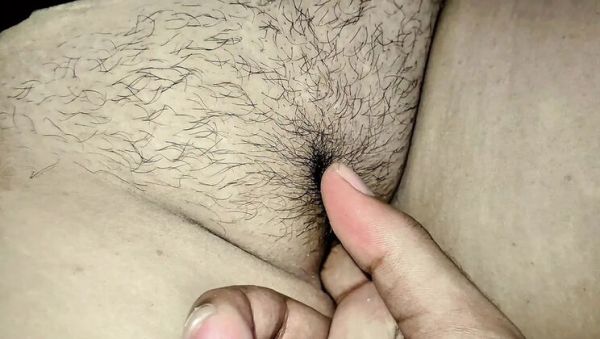 Enjoy watching uncut clip : Ivy Brooks' Magic Fingers Make Her Shake and Scream with Intense Orgasm Control