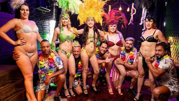 Watch complete video titled : Real Carnival Squirting Anal Party Orgy