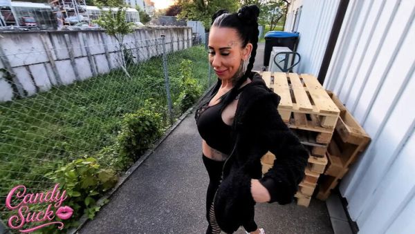 Play the hardcore video called : Boss Fucks Slut CandySuck Without Warning in Public