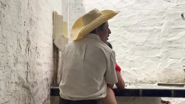 View HD movie named : Stepfather fucks busty stepdaughter with big ass in abandoned house