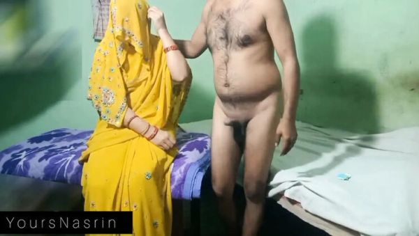 Enjoy watching the uncut scene of : Big Ass Saree Bhabhi Moans Loud During Desi Anal Fuck