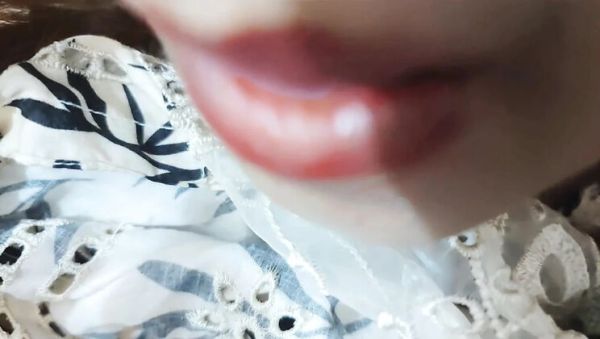 Stream complete scene : Hot Indian Bhabhi Teaches Me How to Suck Cock Close Up