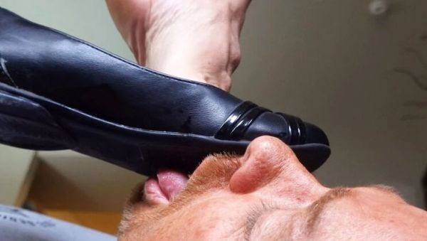 Play this uncut video : Lick and Sniff My Dirty Flats - Feet Worship for Mistress