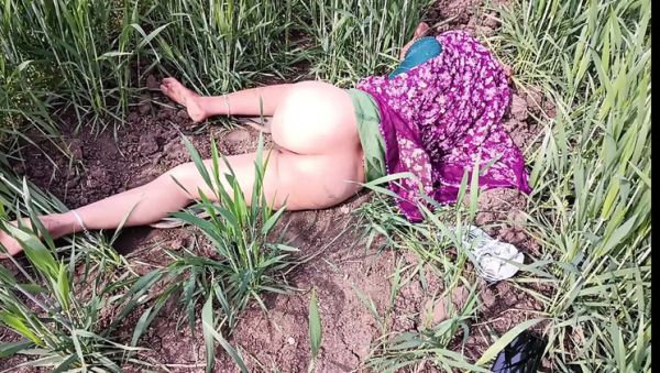 Watch the uncensored movie named : Desi village Bhabhi pisses and fingers her pussy outdoors, then takes brother-in-law's thick cock in her ass