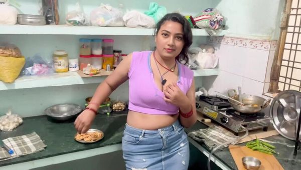 Stream this HD movie called : Hotty_ragini's Sahar Bhabhi First Time Devar Sex in Kitchen Tight Pussy Viral Video