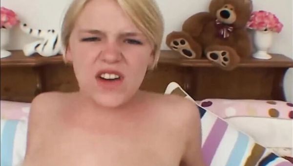 View the full scene titled : Missy Monroe Takes It In The Ass And Squirts Like A Slut