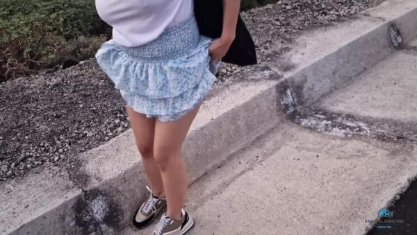 Play complete scene named : POV: Tinder Match Leads to Public Sex in 10 Minutes