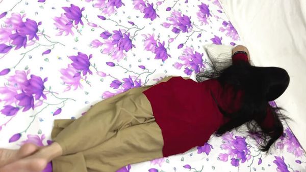 Play the HD clip : Desi Wife Huge Ass Fucked Hard – Hindi Audio Sex Video