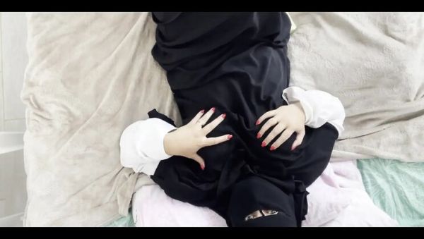 Watch the HD clip of : Hot Arab Teen in Hijab Gets Creampie in Amateur Sex Video