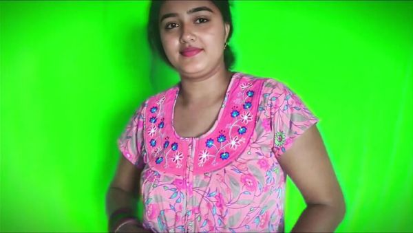 View the uncut movie called : Desi maid fucked hard by her rich boss for extra salary - Hindi audio
