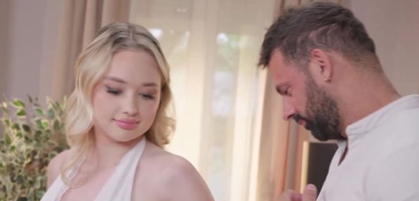 Enjoy watching the uncensored video : My busty girlfriend loves it in the ass