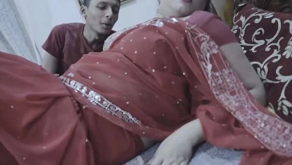 View hardcore video named : Sauteli Chachi ki Chudai – Indian Aunty Blowjob & Doggy Style Hardcore