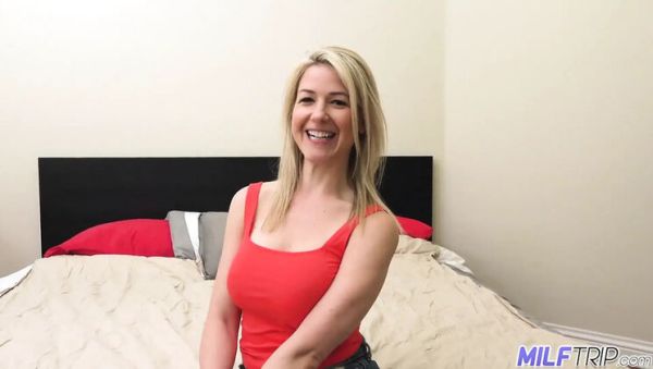 Enjoy watching this full video : Athletic blonde MILF Kit Mercer drains cock with deep throat