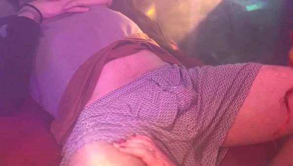 Stream the uncensored movie titled : Erotic Massage Handjob Happy Ending Huge Cumshot