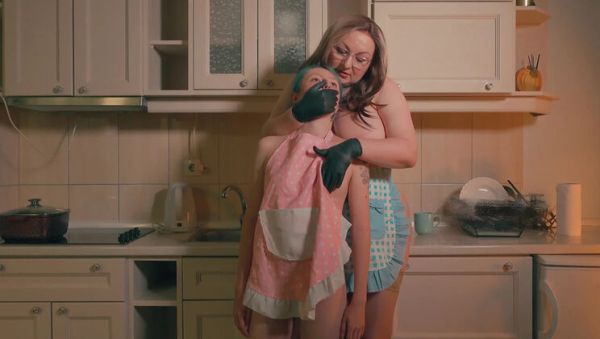 Play uncensored scene called : Tall Stepmom in Gloves Inspects and Dildo Fucks Tiny Stepdaughter