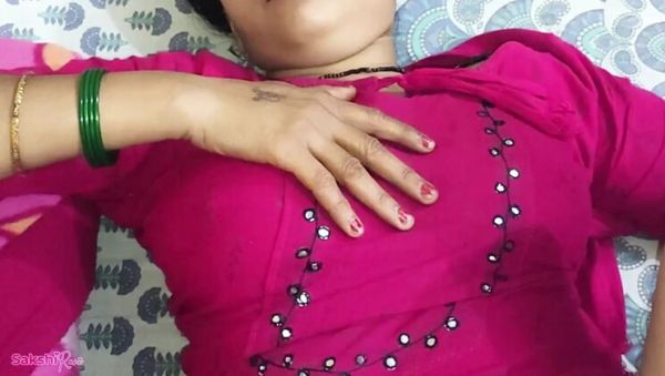 Enjoy watching hardcore movie titled : Hot Indian Bhabhi Pays Loan with Her Pussy – Fucked Hard by Loan Employee